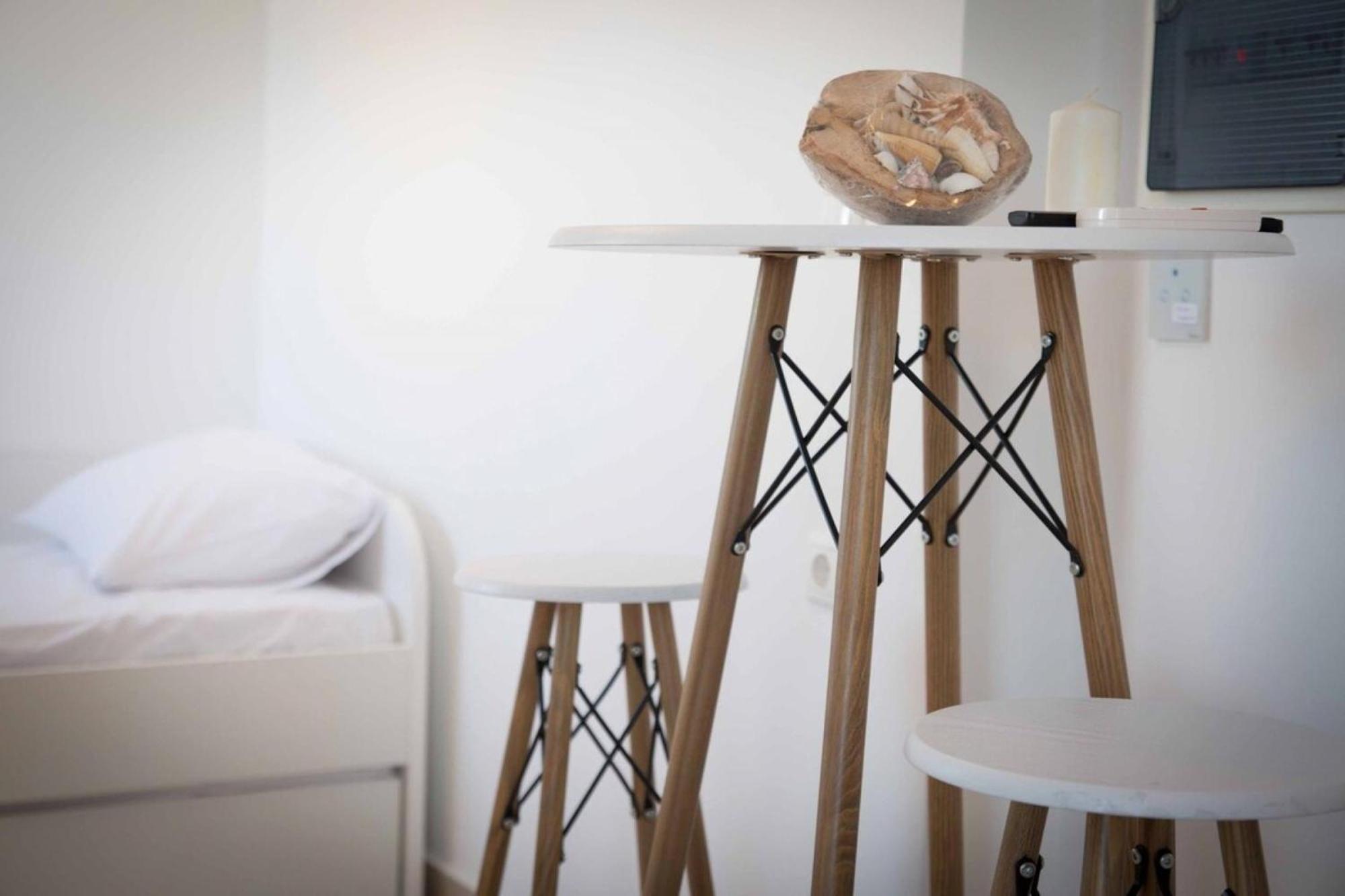 Aimou Studio'S Apartment'S Пирей Экстерьер фото